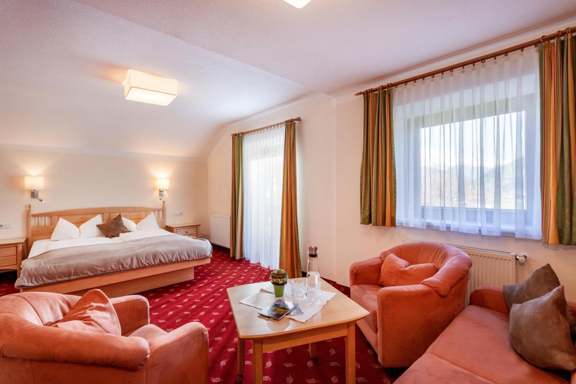 Hotel Garni Birkenhof Майрхофен Экстерьер фото